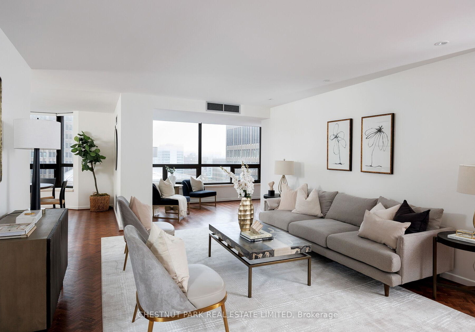 62-wellesley-street-w-toronto-ontario-c12794386