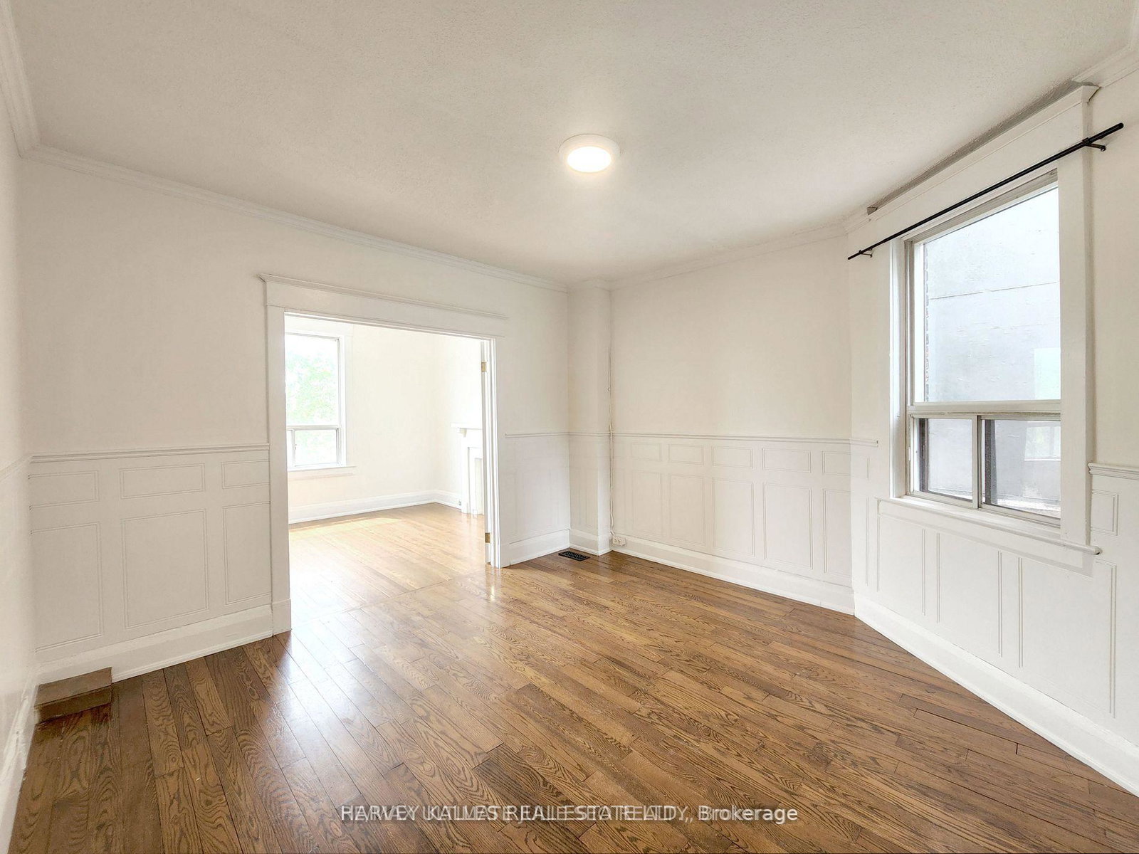 832-st-clair-avenue-toronto-ontario-c12794606