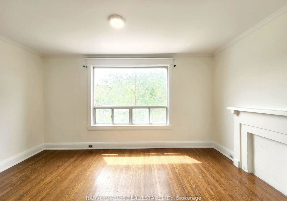832-st-clair-avenue-toronto-ontario-c12794606