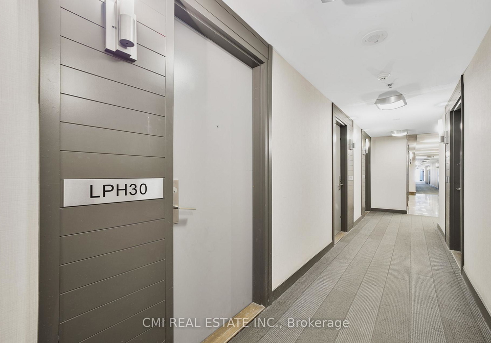 21-nelson-street-toronto-ontario-c12794746
