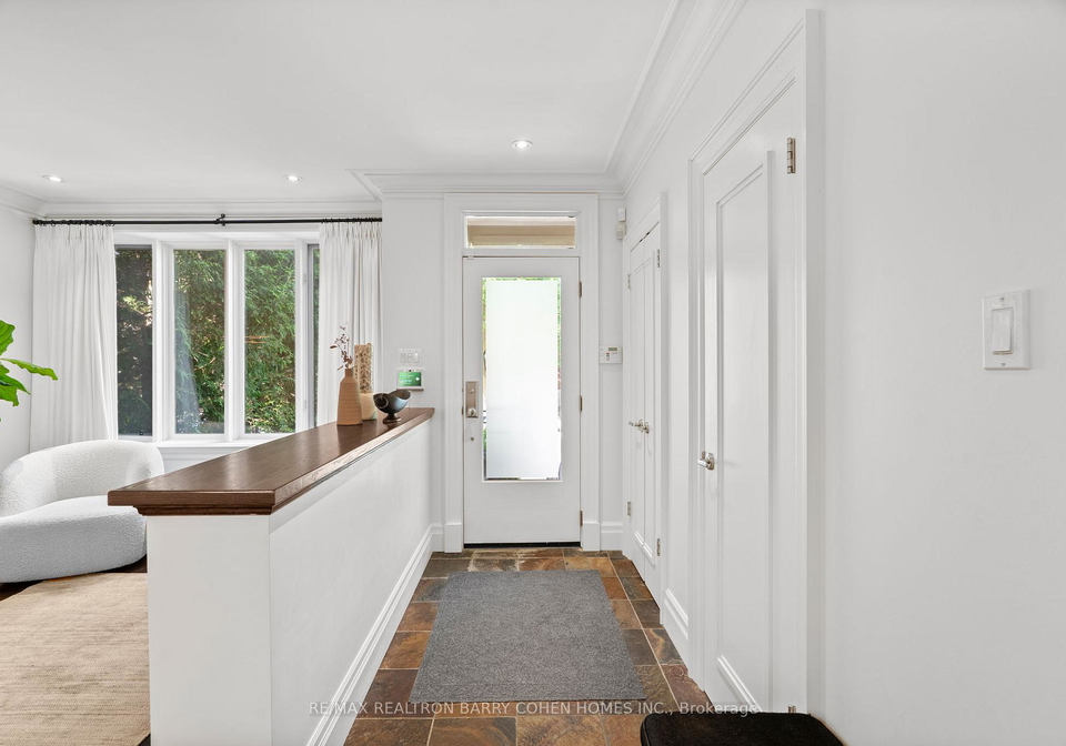 141-latimer-avenue-toronto-ontario-c12794918