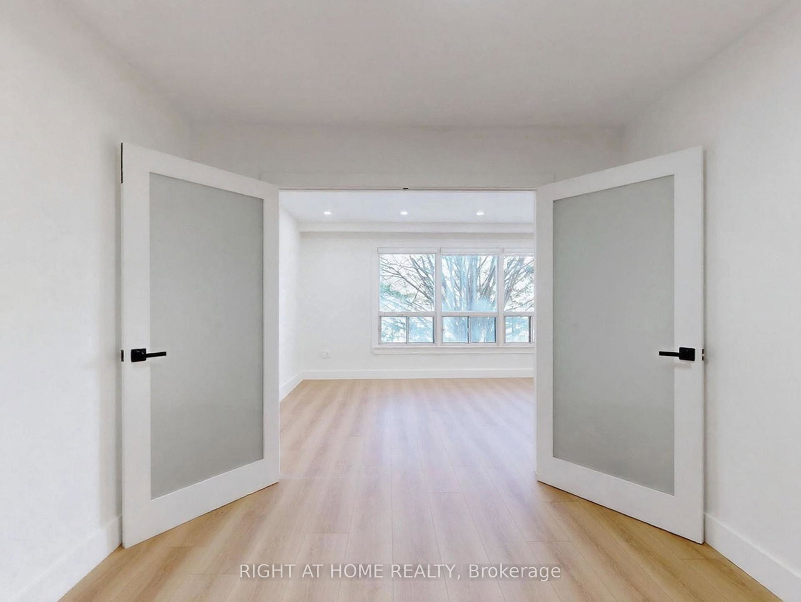 427-lawrence-avenue-w-toronto-ontario-c12794920