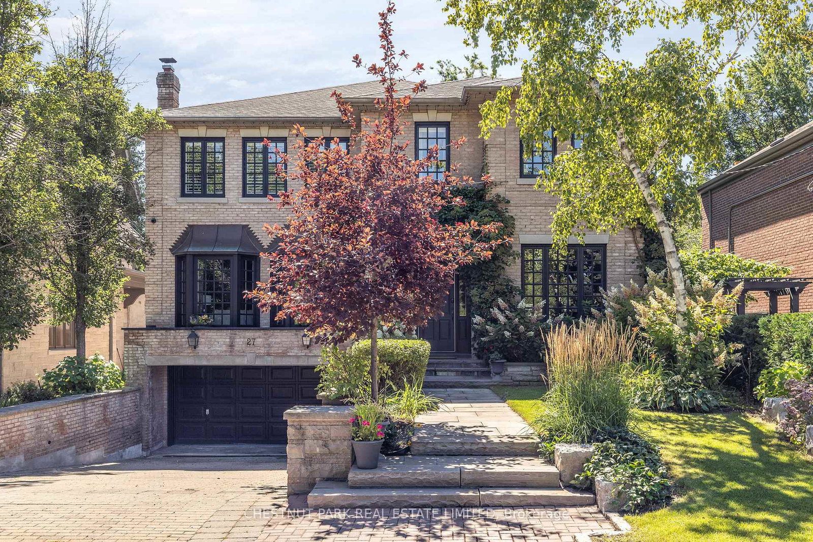 27-bayview-wood-north-york-ontario-c12795486