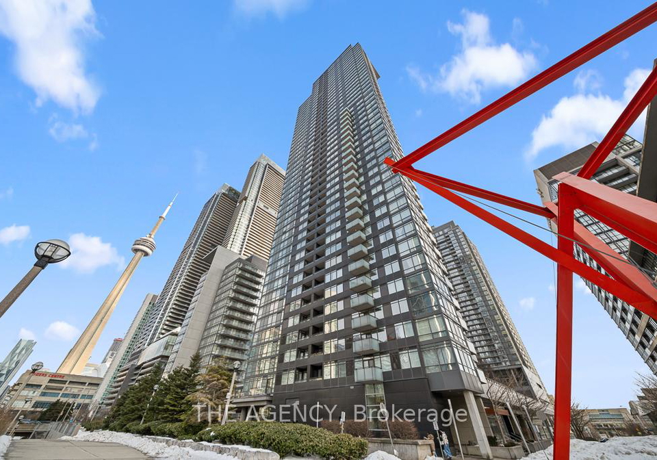 25-telegram-mews-toronto-ontario-c12795500