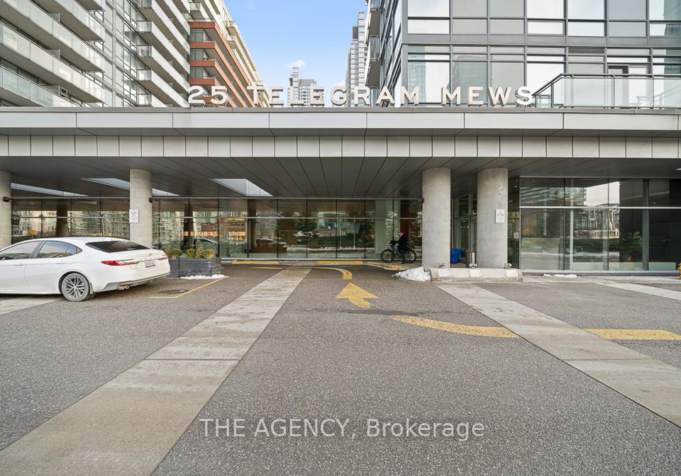 25-telegram-mews-toronto-ontario-c12795500