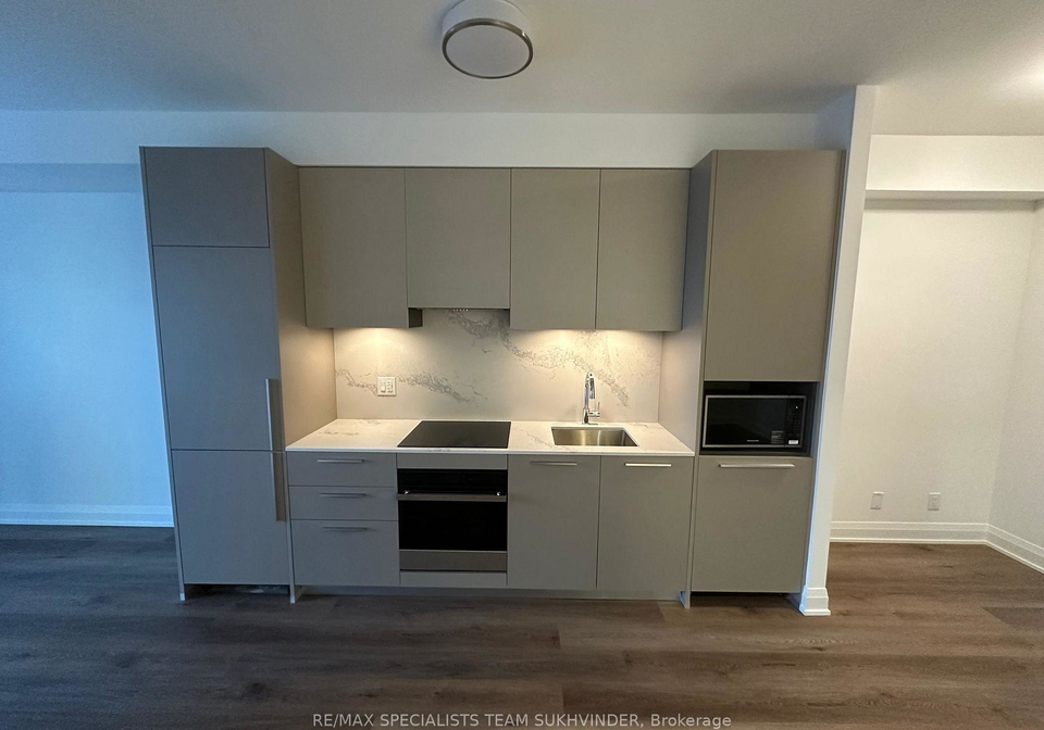 60-broadway-avenue-toronto-ontario-c12795578