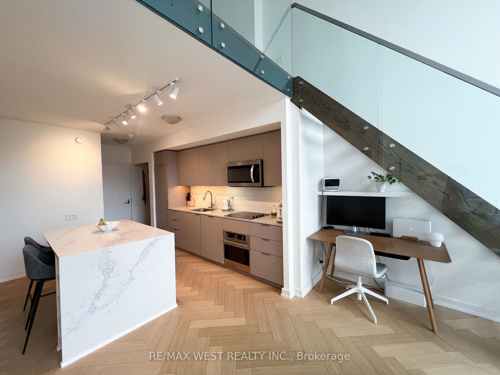 5-hanna-avenue-toronto-ontario-c12795598
