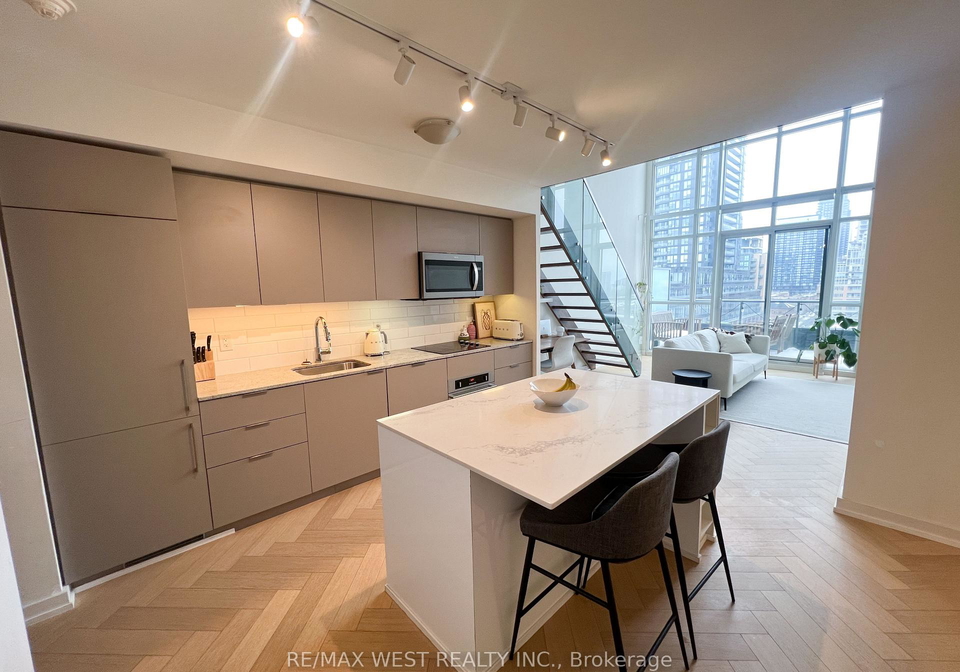 5-hanna-avenue-toronto-ontario-c12795598