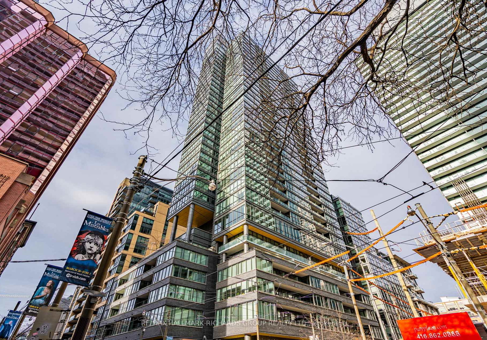 8-charlotte-street-toronto-ontario-c12795738
