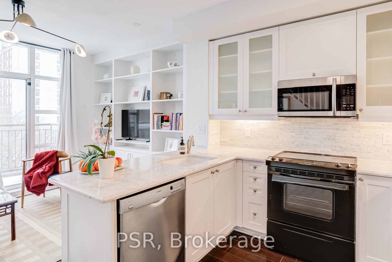 901-queen-street-w-toronto-ontario-c12795774