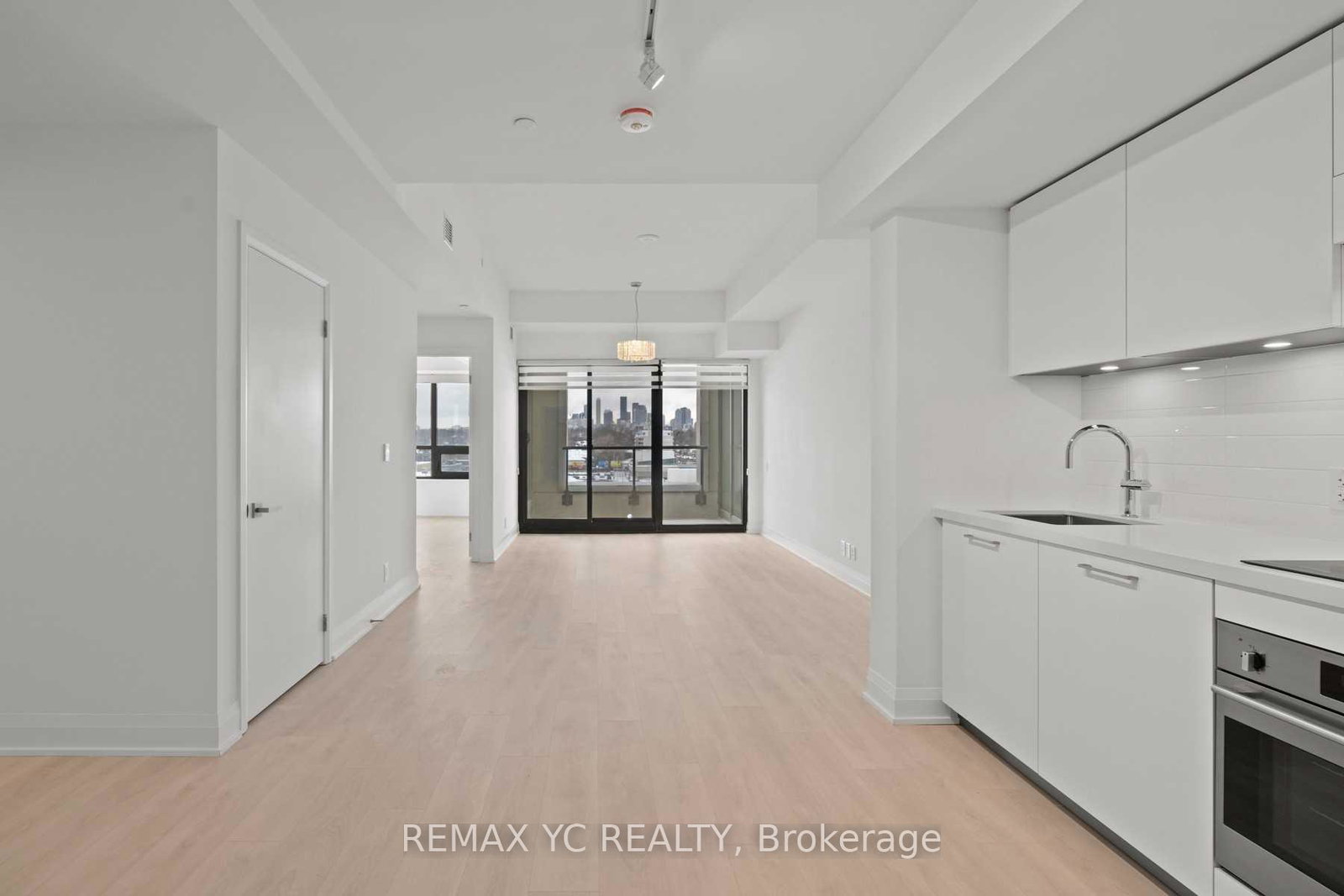 33-w-frederick-todd-way-east-york-ontario-c12795878