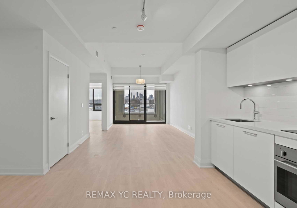 33-w-frederick-todd-way-east-york-ontario-c12795878