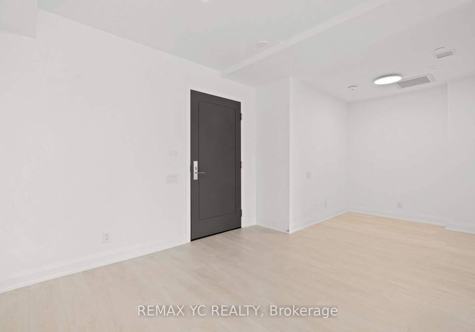 33-w-frederick-todd-way-east-york-ontario-c12795878