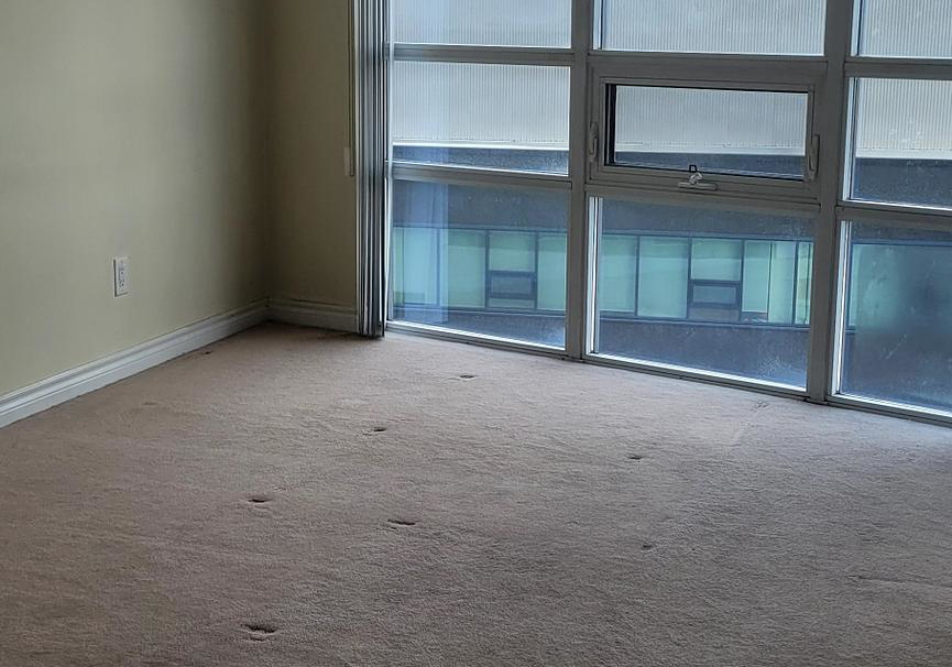 35-hollywood-avenue-north-york-ontario-c12795946