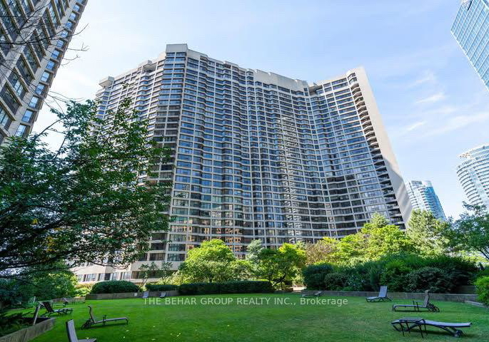 65-harbour-square-toronto-ontario-c12796244