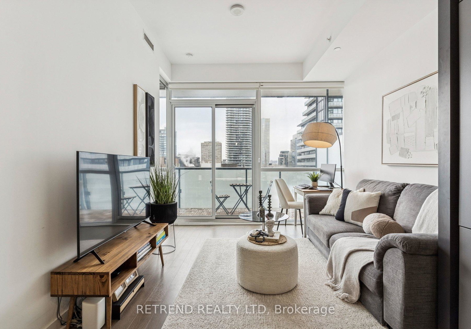 15-grenville-street-toronto-ontario-c12796274