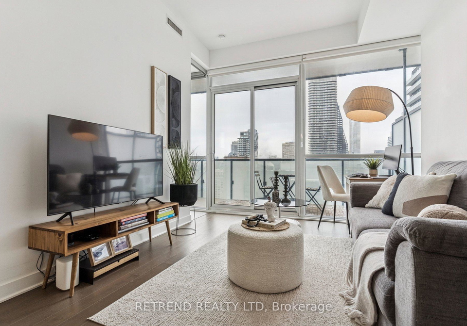 15-grenville-street-toronto-ontario-c12796274