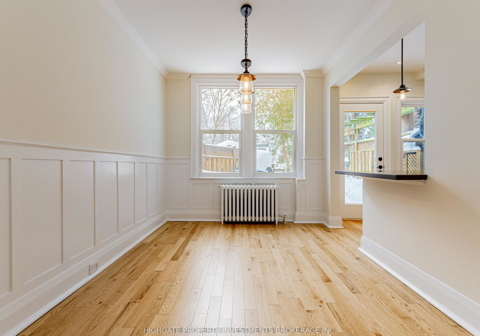 179-castlefield-avenue-toronto-ontario-c12796598