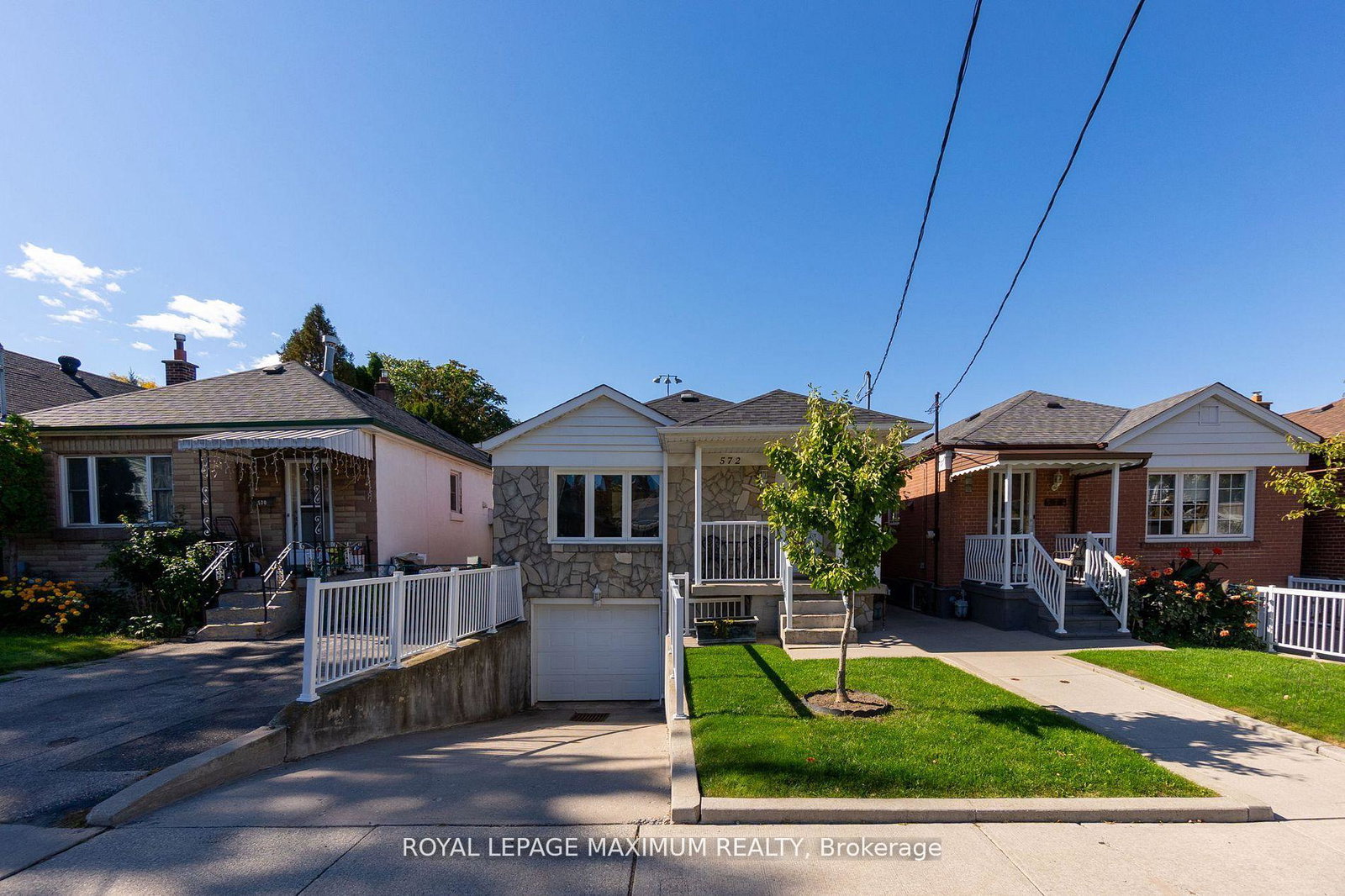 572-northcliffe-boulevard-toronto-ontario-c12796682