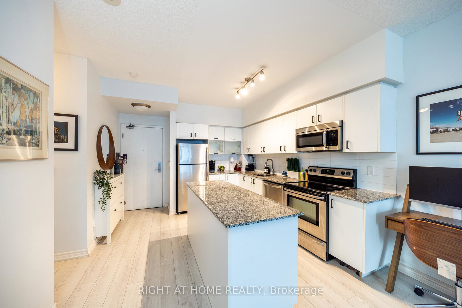 55-east-liberty-street-toronto-ontario-c12796964