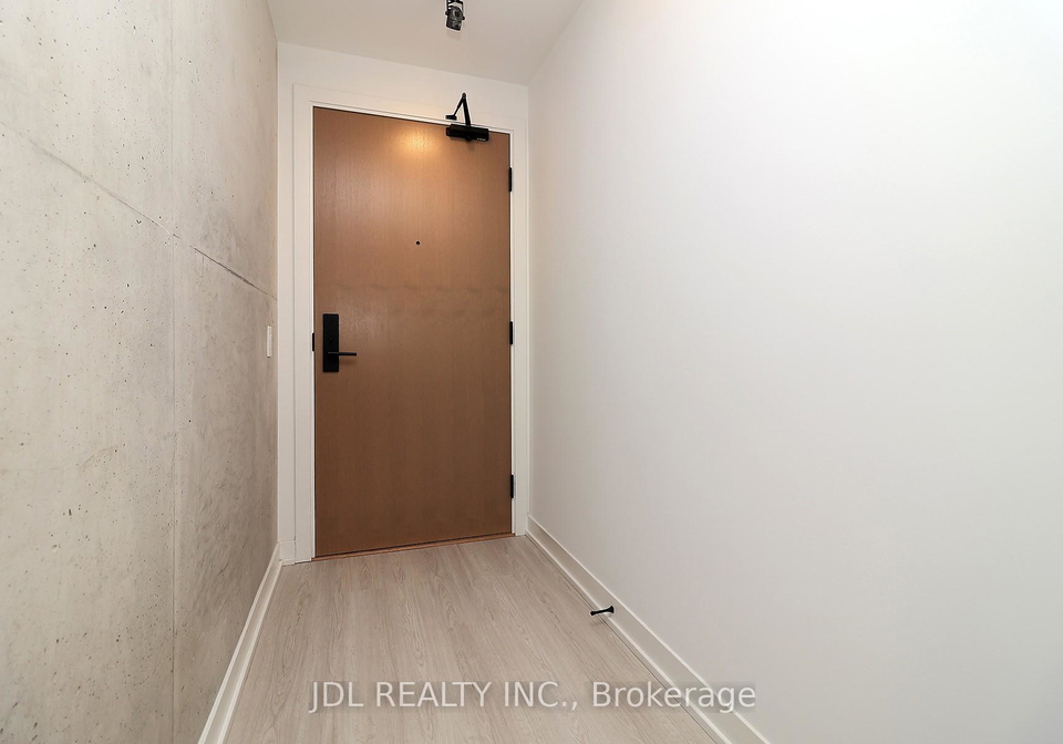 195-mccaul-street-toronto-ontario-c12796972