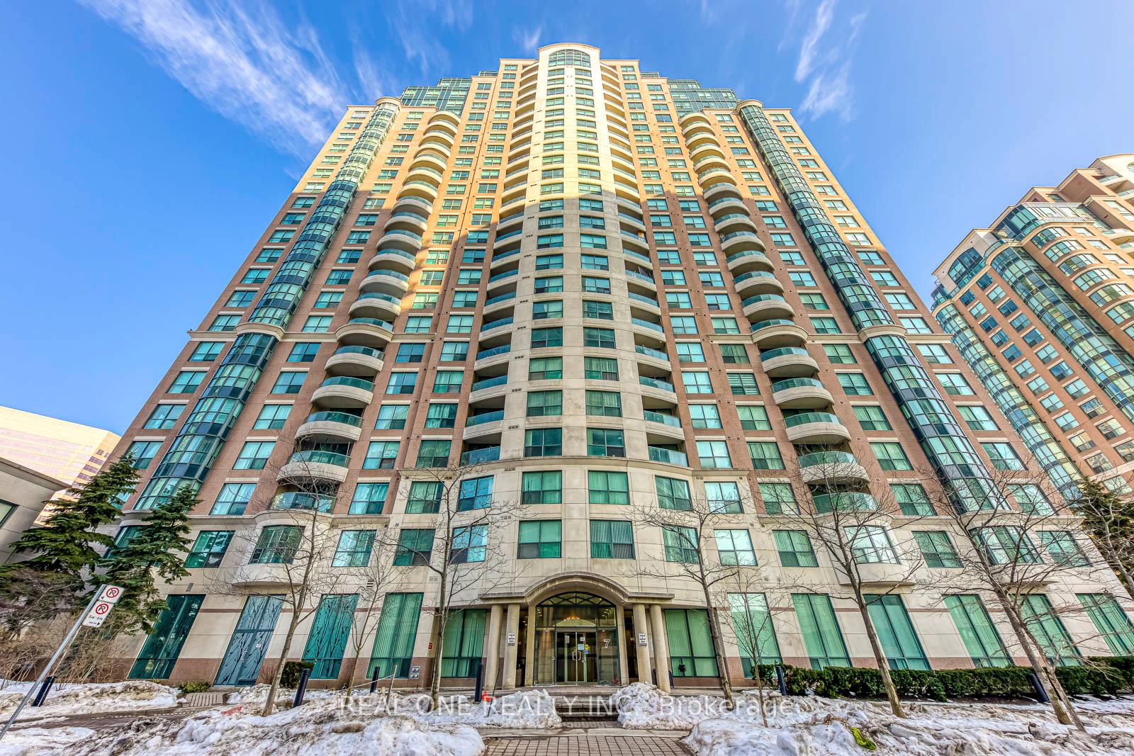 7-lorraine-drive-toronto-ontario-c12797108