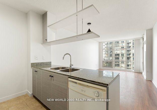 35-mariner-terrace-toronto-ontario-c12797746