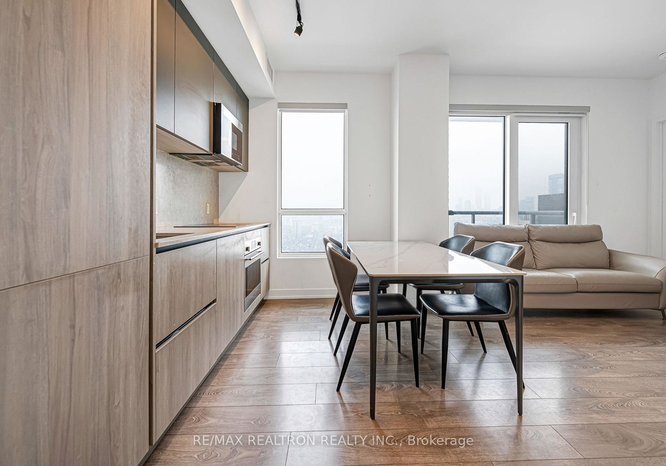 108-peter-street-toronto-ontario-c12797866