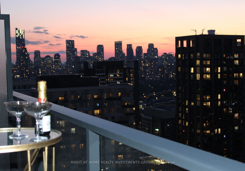 5-defries-street-toronto-ontario-c12798656