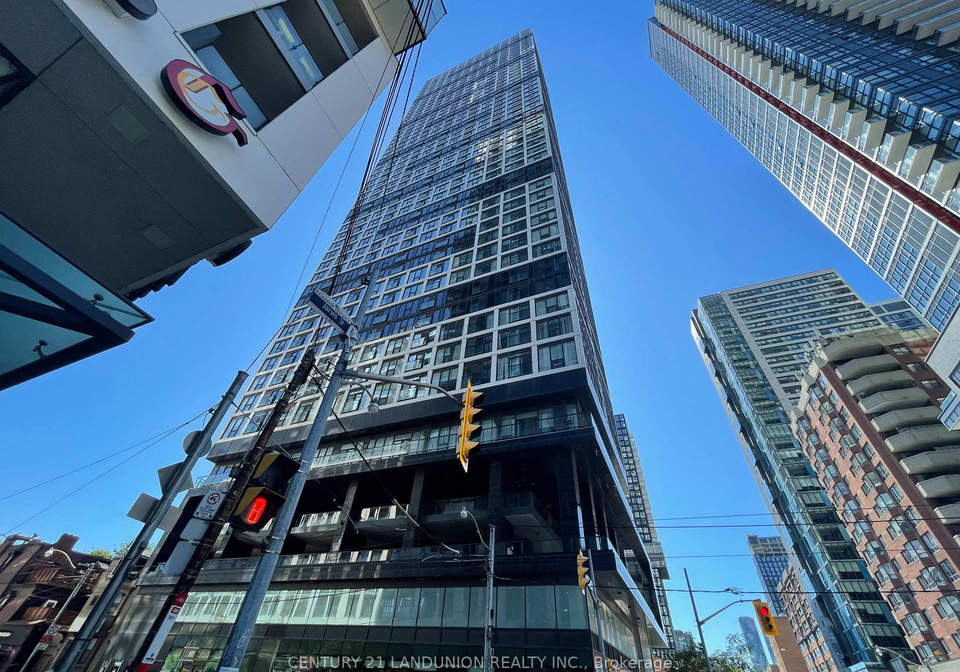 181-dundas-street-e-toronto-ontario-c12798786