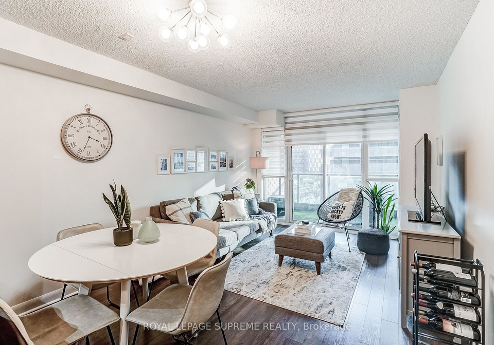 525-wilson-avenue-toronto-ontario-c12798878