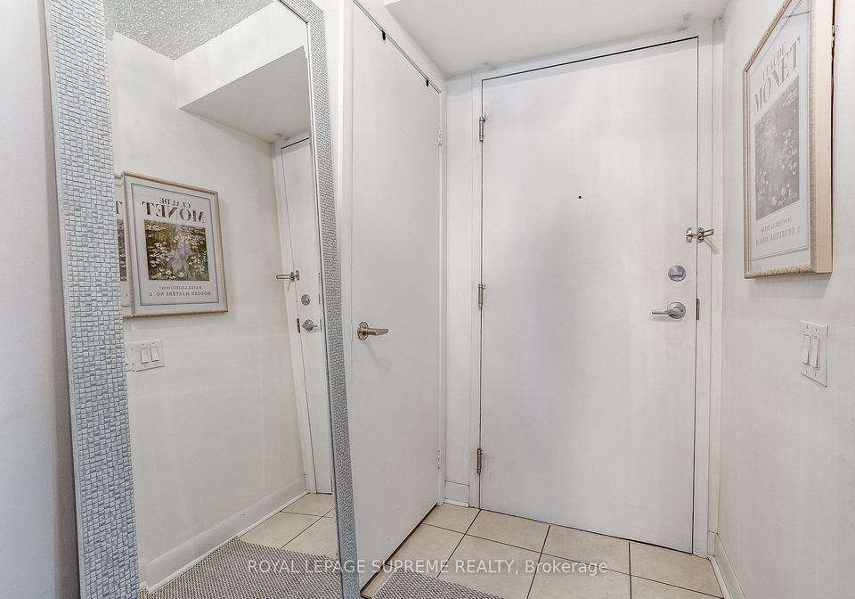 525-wilson-avenue-toronto-ontario-c12798878