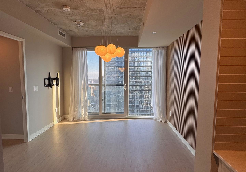 65-mutual-street-toronto-ontario-c12798894