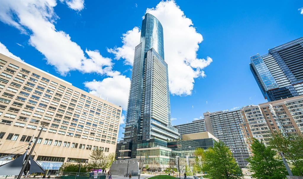 386-yonge-street-toronto-ontario-c12798954