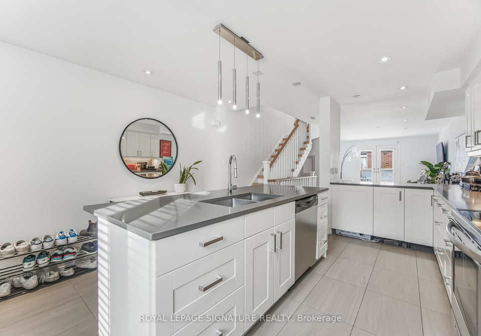 12-sudbury-street-toronto-ontario-c12798962