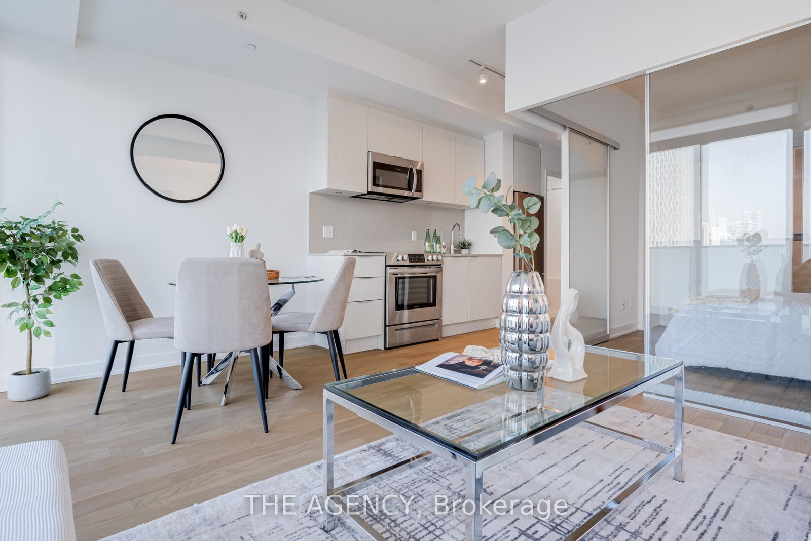 25-richmond-street-e-toronto-ontario-c12799446