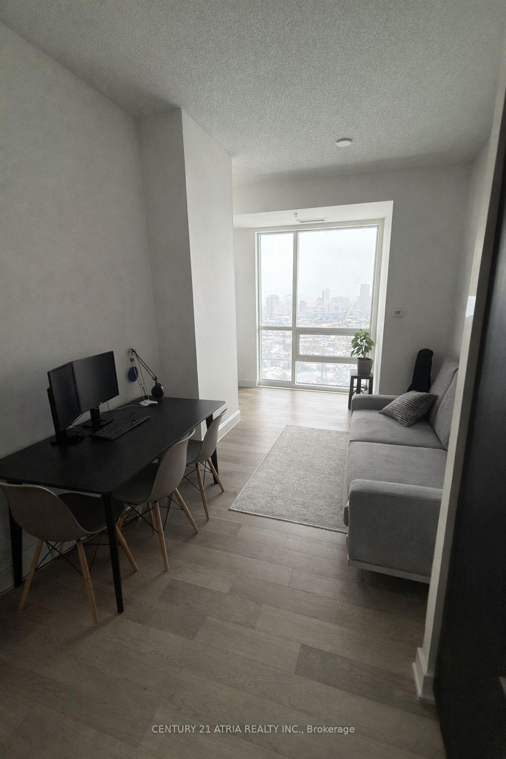 318-richmond-street-w-toronto-ontario-c12799496