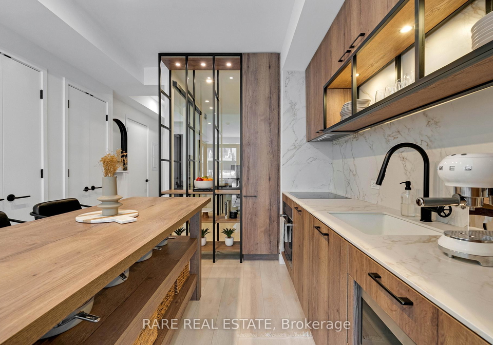 505-richmond-street-w-toronto-ontario-c12799898
