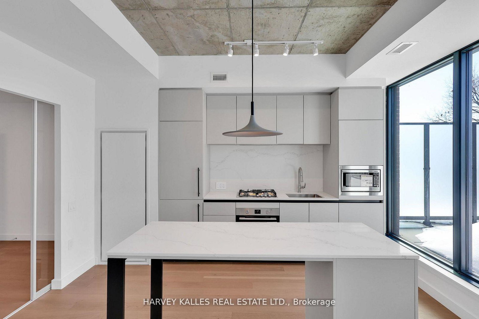 1720-bayview-avenue-toronto-ontario-c12799964