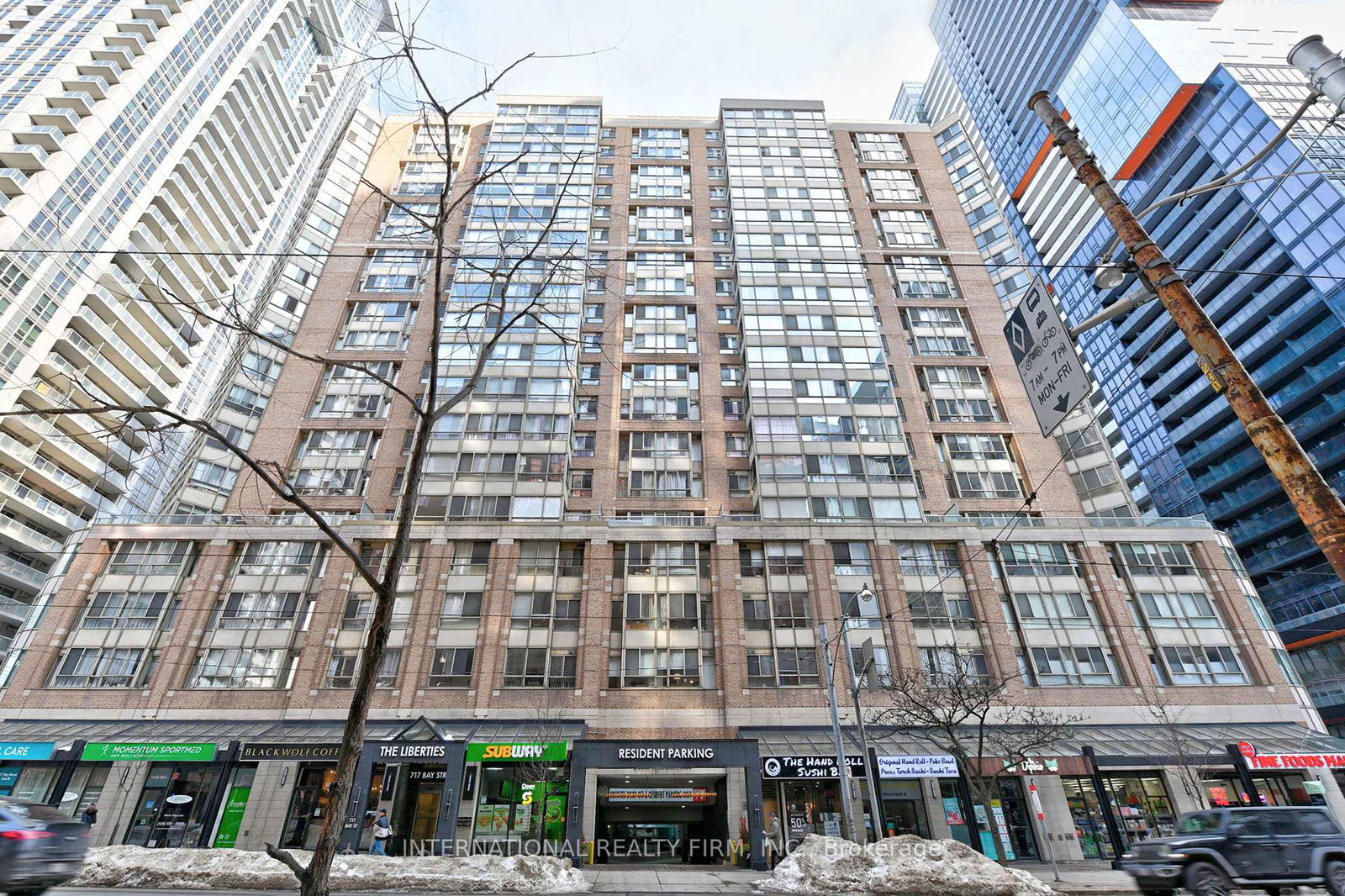 711-bay-street-toronto-ontario-c12800004