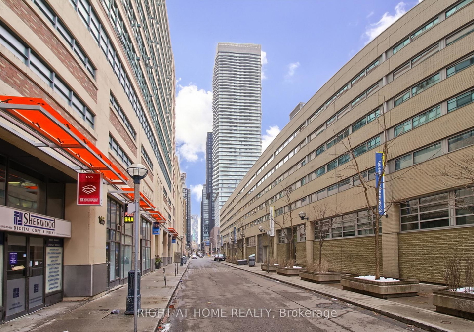 100-dalhousie-street-toronto-ontario-c12800440