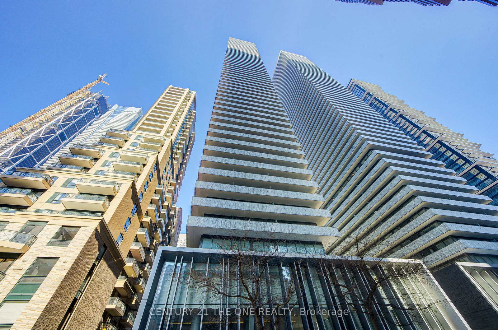 42-charles-street-e-toronto-ontario-c12800492