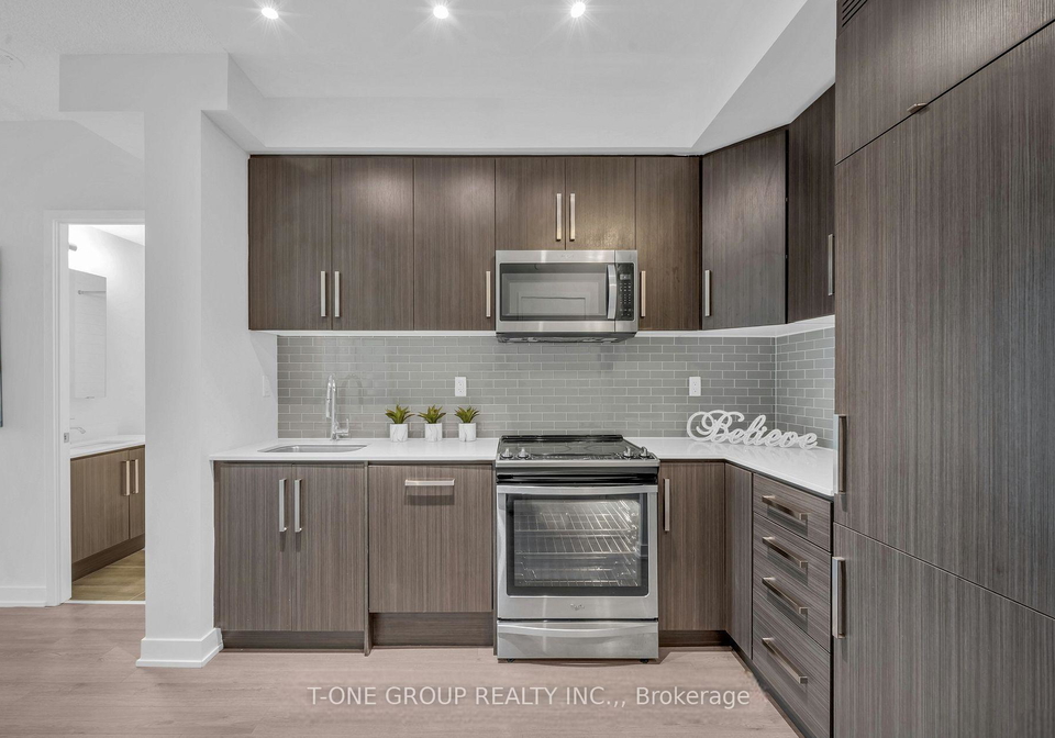 5180-yonge-street-toronto-ontario-c12800556