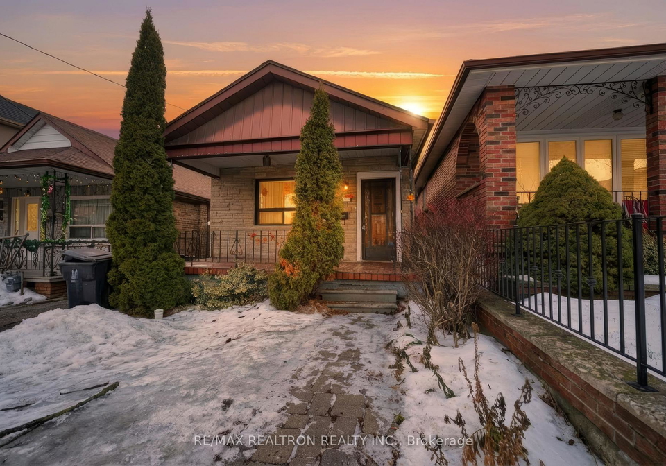 468-northcliffe-boulevard-toronto-ontario-c12801326