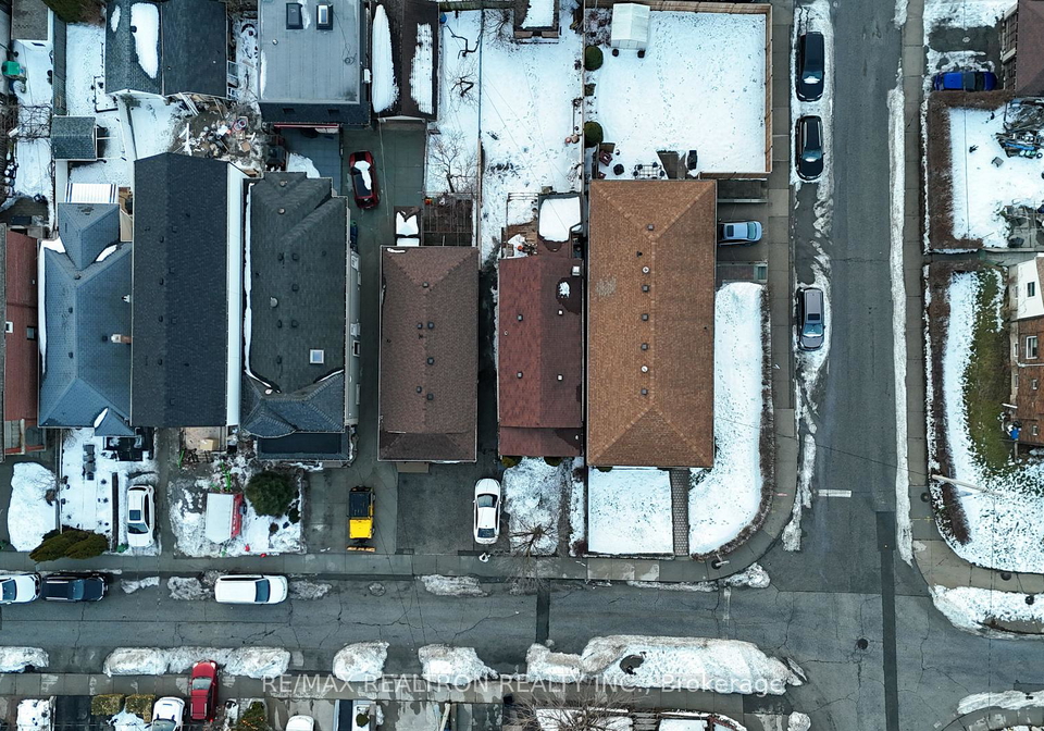468-northcliffe-boulevard-toronto-ontario-c12801326