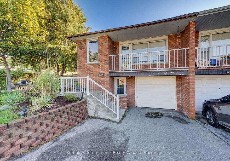 400-cherokee-boulevard-north-york-ontario-c12801386