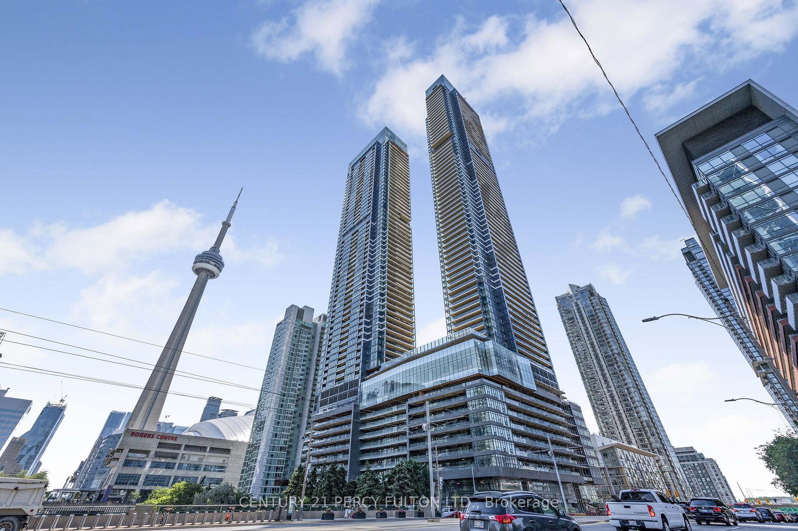 3-concord-cityplace-way-toronto-ontario-c12801586