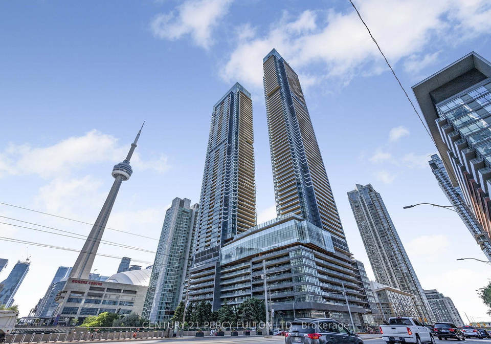 3-concord-cityplace-way-toronto-ontario-c12801586