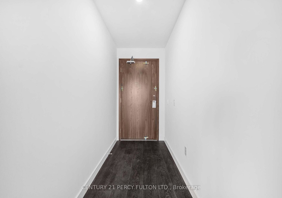3-concord-cityplace-way-toronto-ontario-c12801586