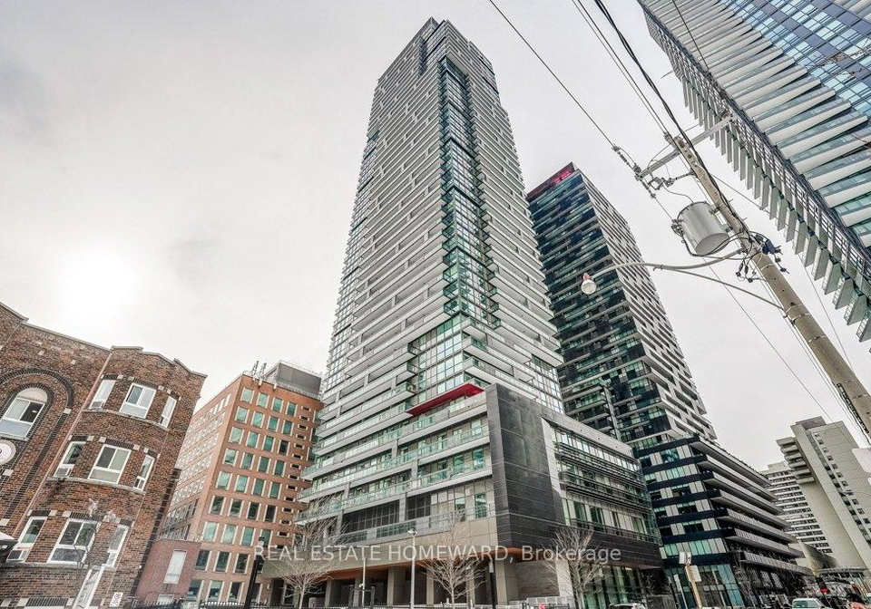 39-roehampton-avenue-e-toronto-ontario-c12801682